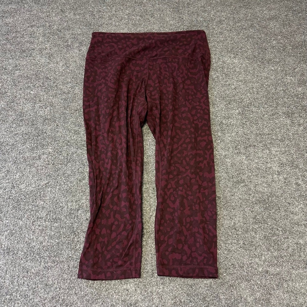 Lululemon Leggings Womens Size 12 Burgundy Leopard Animal Print High Rise Crop